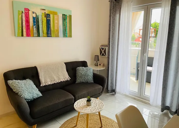 Apartment Green Διαμέρισμα Ζαντάρ