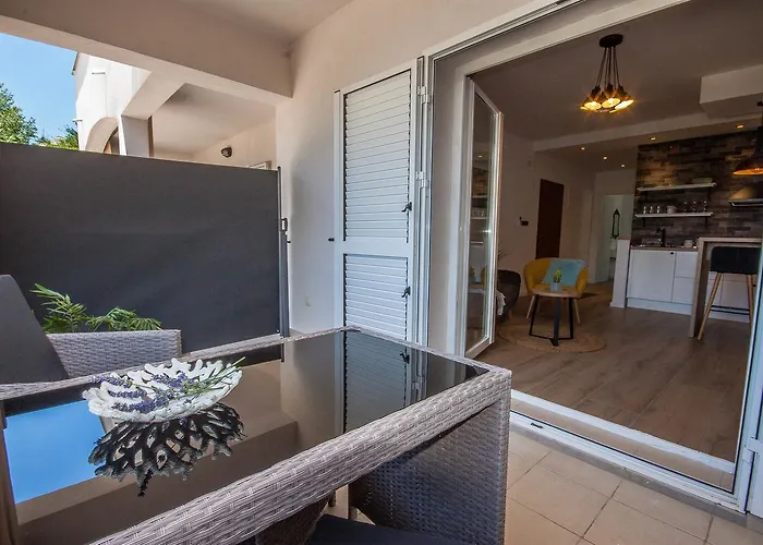 Daire Apartment Green