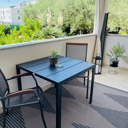 Apartment Green 아파트 자다르